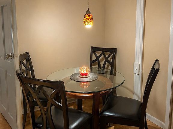 5th image of 554 Central Avenue