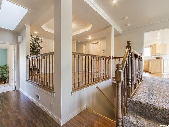 4th image of 2559 W Everettwood Dr