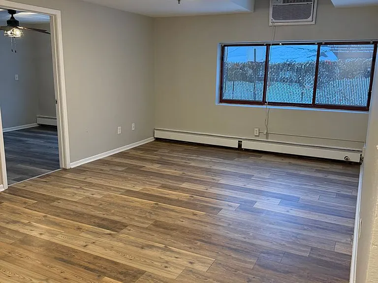 Nicollet Avenue Apartments — Photo 23