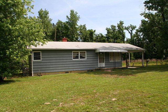 2nd image of 3983 Nc Highway 97 E