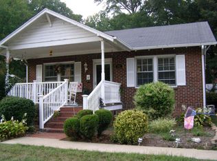 917 Center Church Rd, Eden, NC 27288