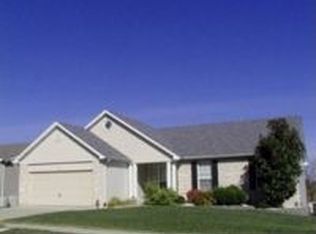 49 Winter Valley Dr, Fenton, MO 63026