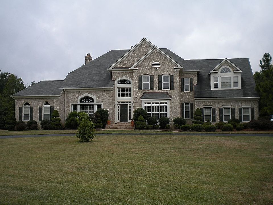 1st image of 14936 Cub Run Park Dr