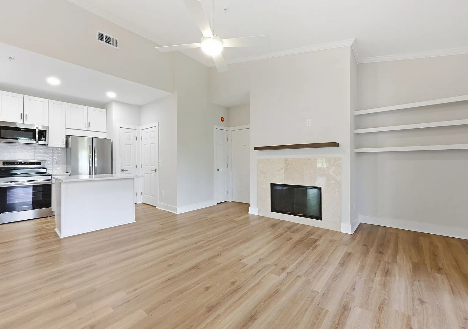 211 Colima Court Unit 1138 — Photo 1