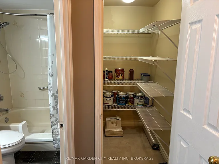 162 Martindale Rd #207 — Photo 25