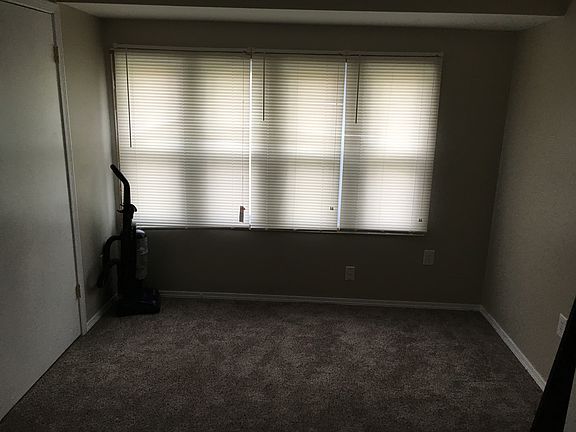 3rd image of 4719 W Fond Du Lac Ave