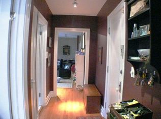 6748 N Newgard Ave #1, Chicago, IL 60626