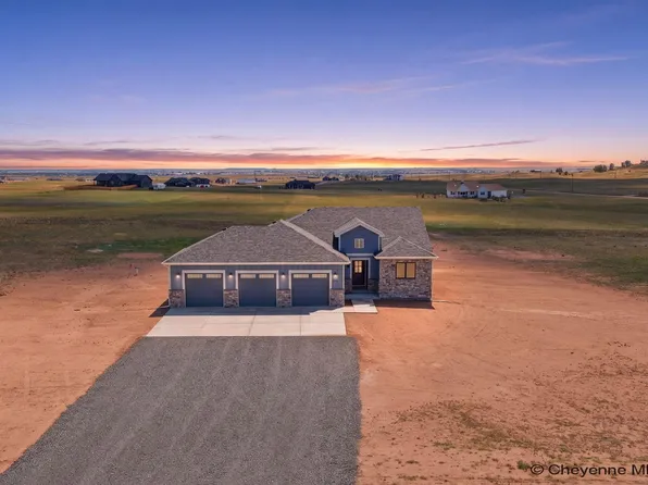 4711 Blue Rdg, Cheyenne, WY 82009