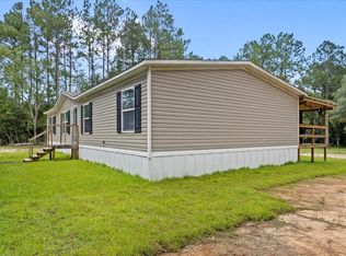 54 George Wise Rd, Carriere, MS 39426