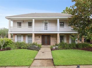 7 Glacier Ct, New Orleans, LA 70131