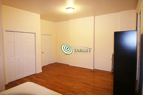 Rented by Target Realty Group | media 5