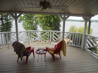 922 Lakefront Dr, Waverly, TN 37185