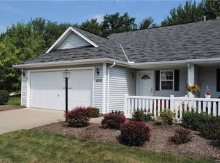 30880 Jasmine Ct #66A, North Olmsted, OH 44070