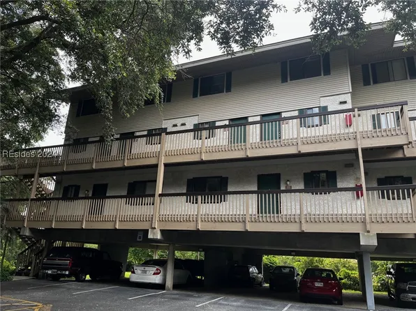 156 Dillon Rd APT 122, Hilton Head Island, SC 29926