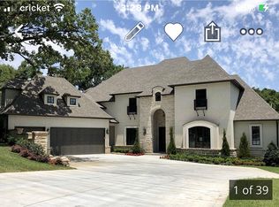2971 E 69th St S, Tulsa, OK 74136