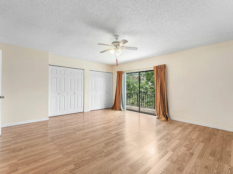 9050 NW 28th St #112 — Photo 18