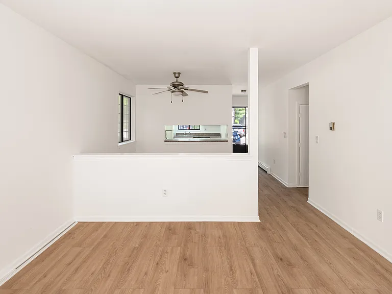 11 Eden Ct #11 — Photo 13