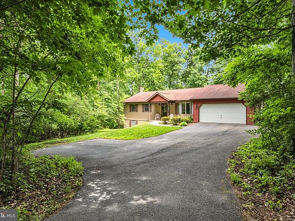 3rd image of 350 Poplar Rd
