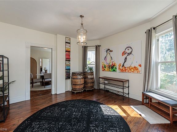 5th image of 4004 John Ave