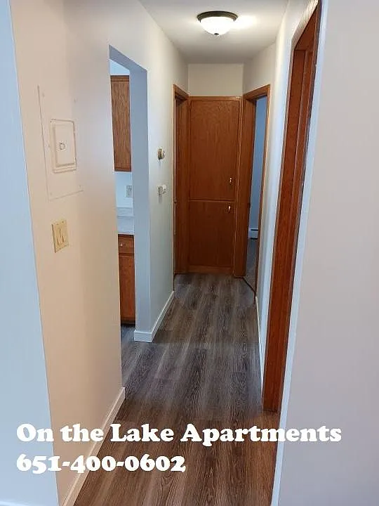 2 bed, $1,050 — Photo 4