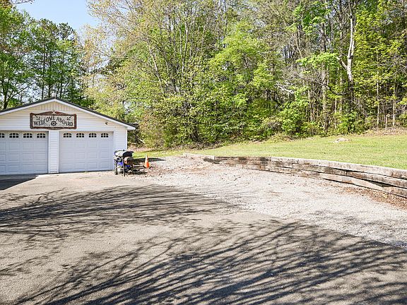 5th image of 1400 Dellwood Ln NE #1