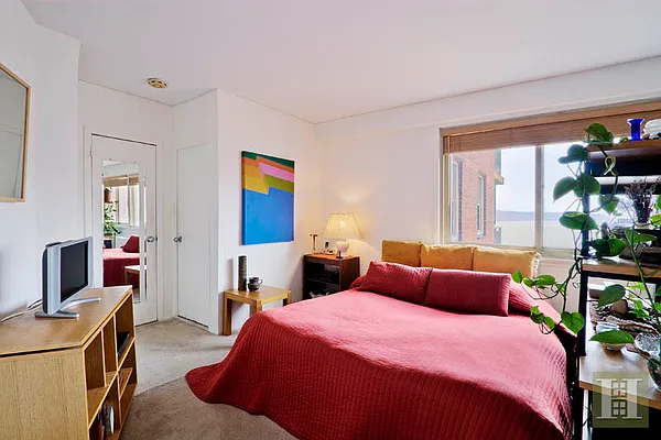 Sold by Halstead Real Estate | media 9