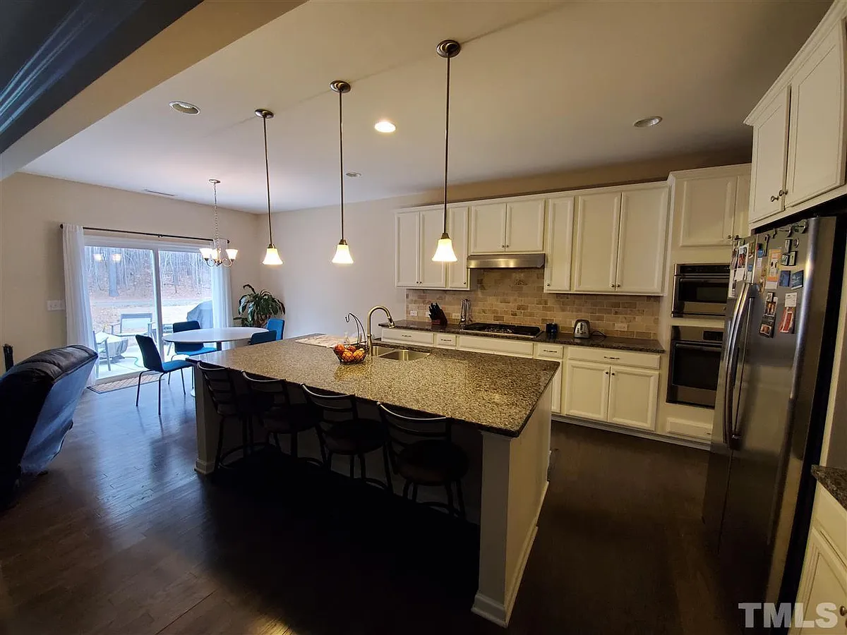 Building Photo - 205 Wild Blossom Dr