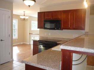 19 Westminster Ln, Union, MO 63084