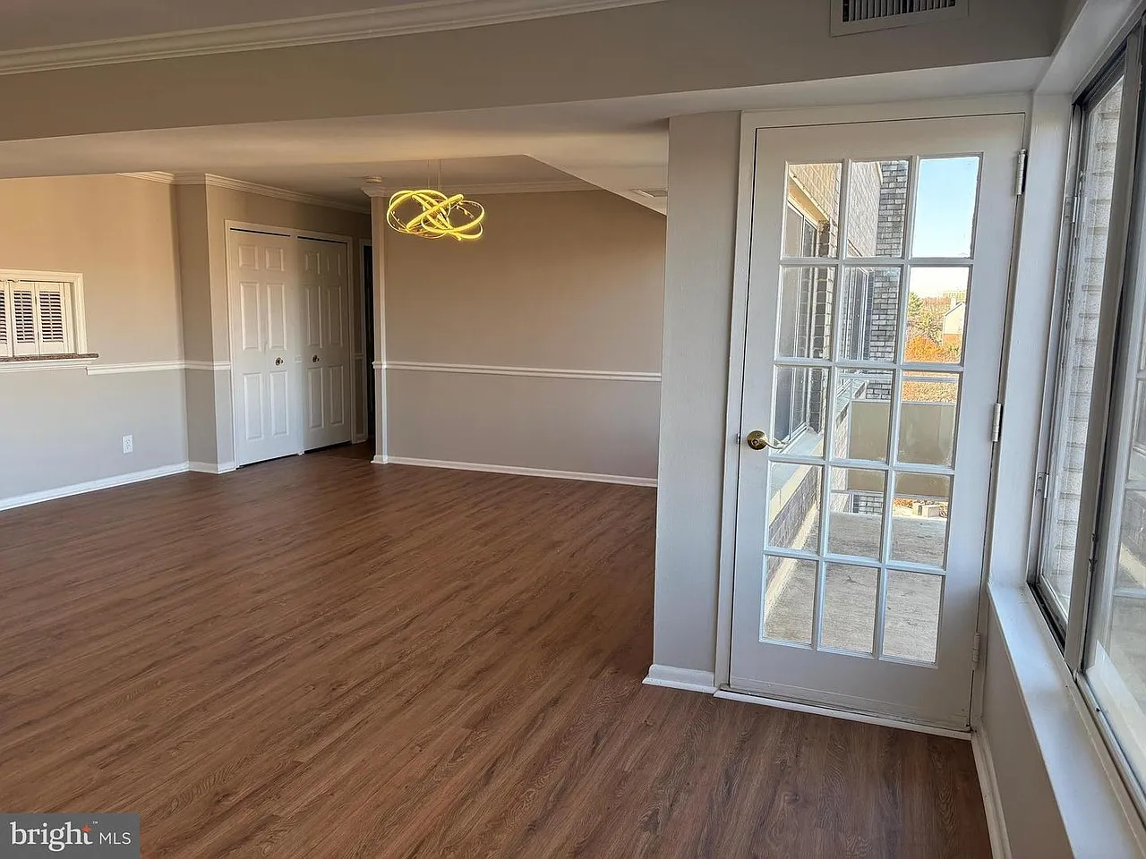 3 bed, 1310 sqft, $3,500 — Photo 4