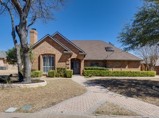 1508 Rocky Creek Cir, Cedar Hill, TX 75104