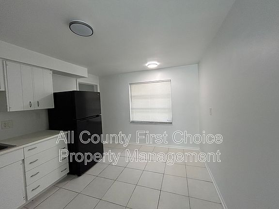 4th image of 3065 Keene Park Dr