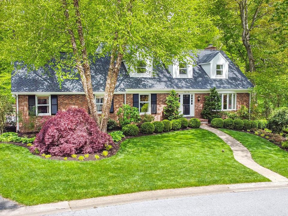1st image of 905 Barley Dr