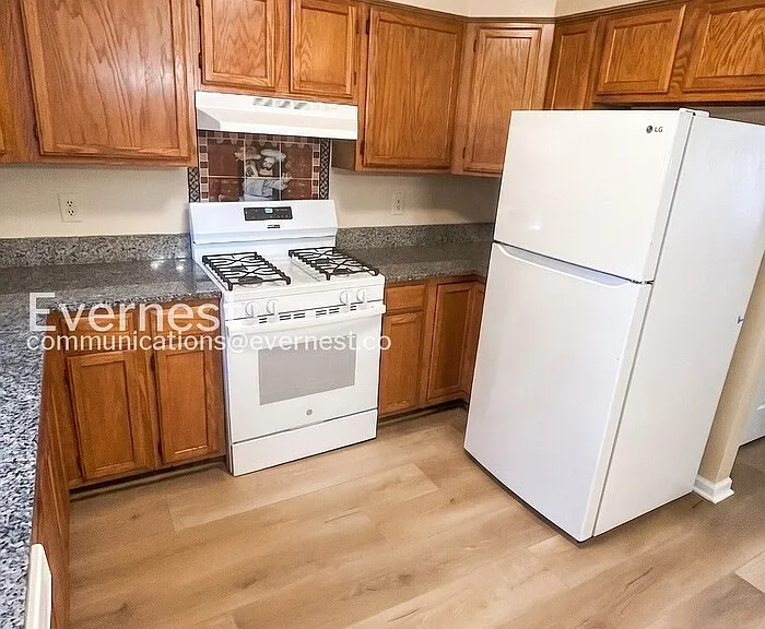 7345 Rhondda Dr — Photo 7