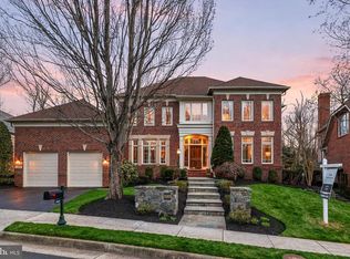 11103 Chessington Pl, Reston, VA 20194