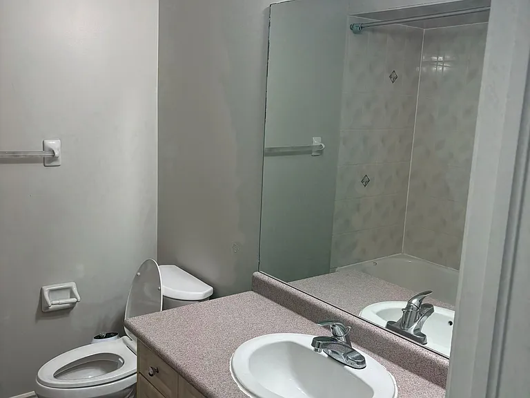 48 Echoridge Dr E — Photo 13