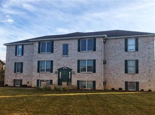912 Pearson Cir UNIT 1, Youngstown, OH 44512