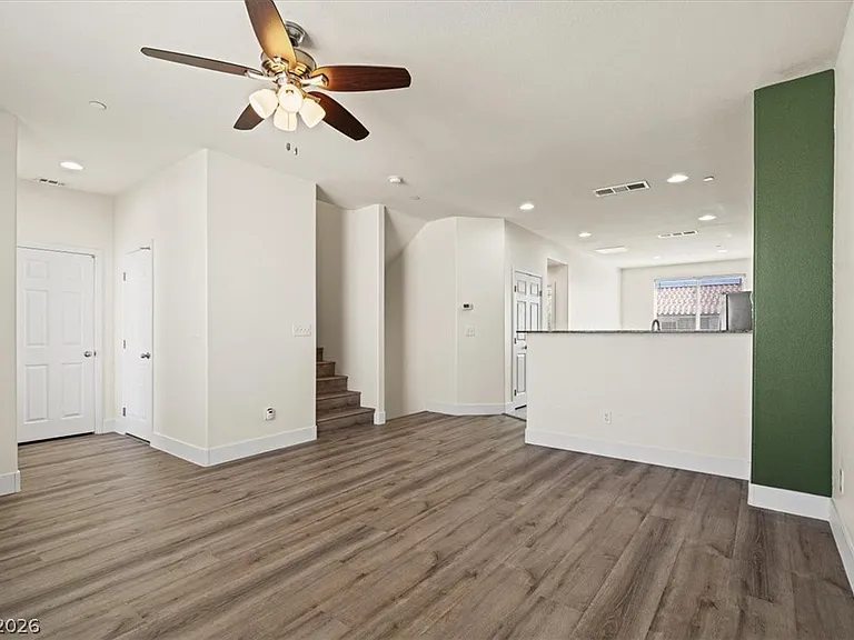 4563 Townwall St — Photo 3
