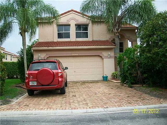 4th image of 11047 NW 34th Mnr