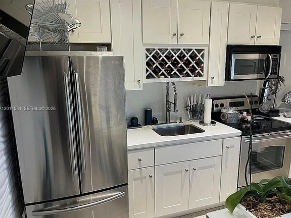 3rd image of 3400 N Surf Rd APT 1