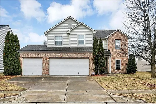 8081 Tasman Dr Photo 1