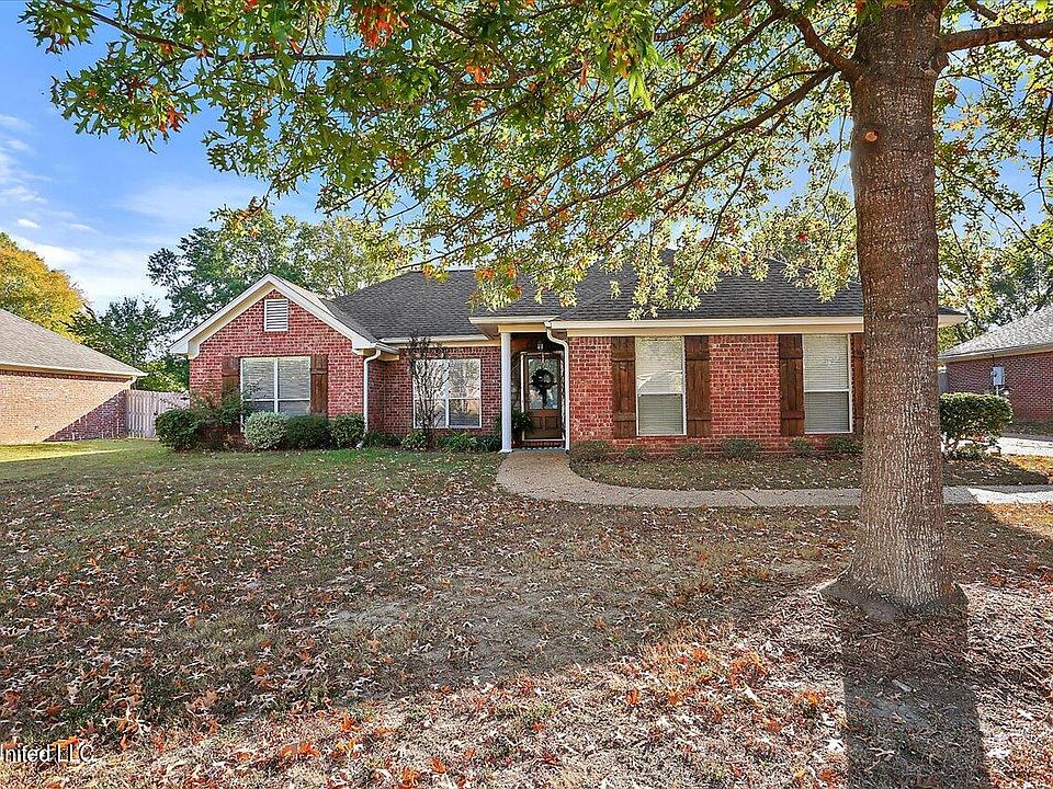 1st image of 116 Southwood Dr