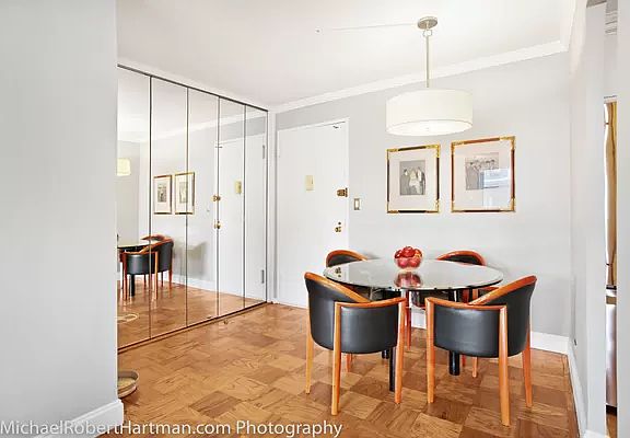 3rd image of 360 W 22nd St APT 5D