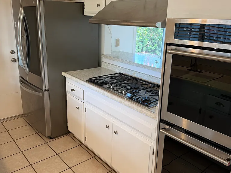 5637 Kent Pl — Photo 6