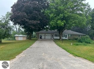 120 McGovern Ct, Tustin, MI
