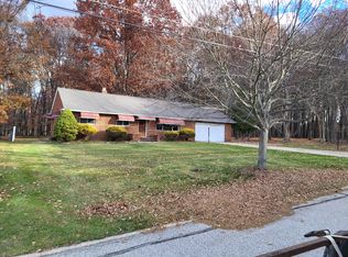 2116 Hollylane Dr, Broadview Heights, OH 44147