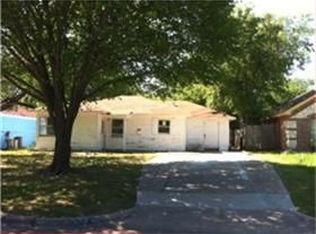 525 Chickasaw Trce, Grand Prairie, TX 75051