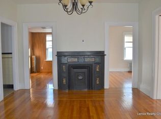 152 Summit St APT 2, Pawtucket, RI 02860
