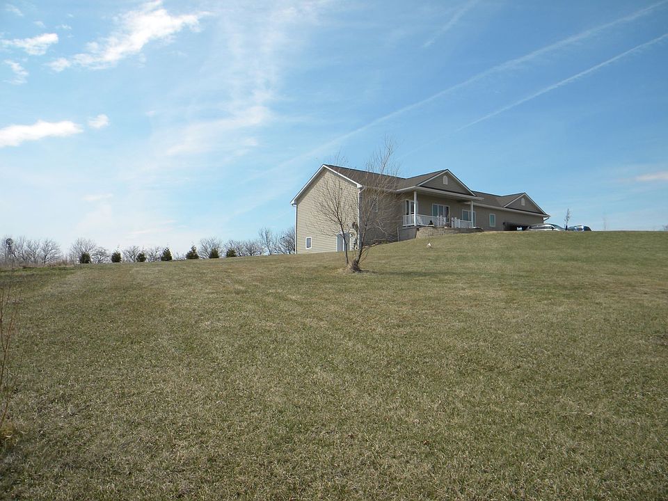 1st image of 1413 Willow Ct