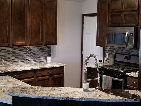 3rd image of 63 Joplin Dr
