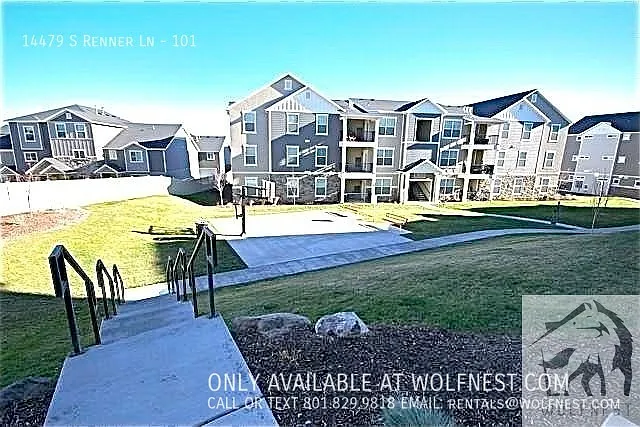 3 bed, 1265 sqft, $1,695 — Photo 2
